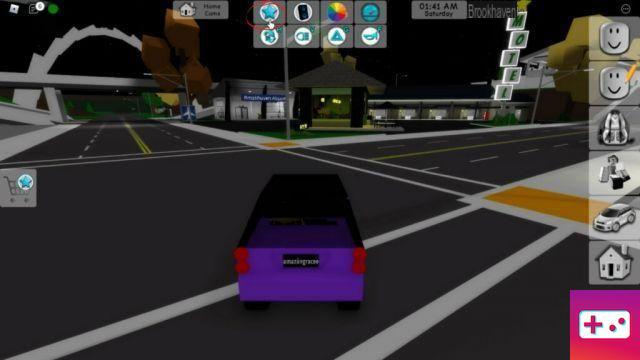 How to set your car on fire in Roblox Brookhaven?